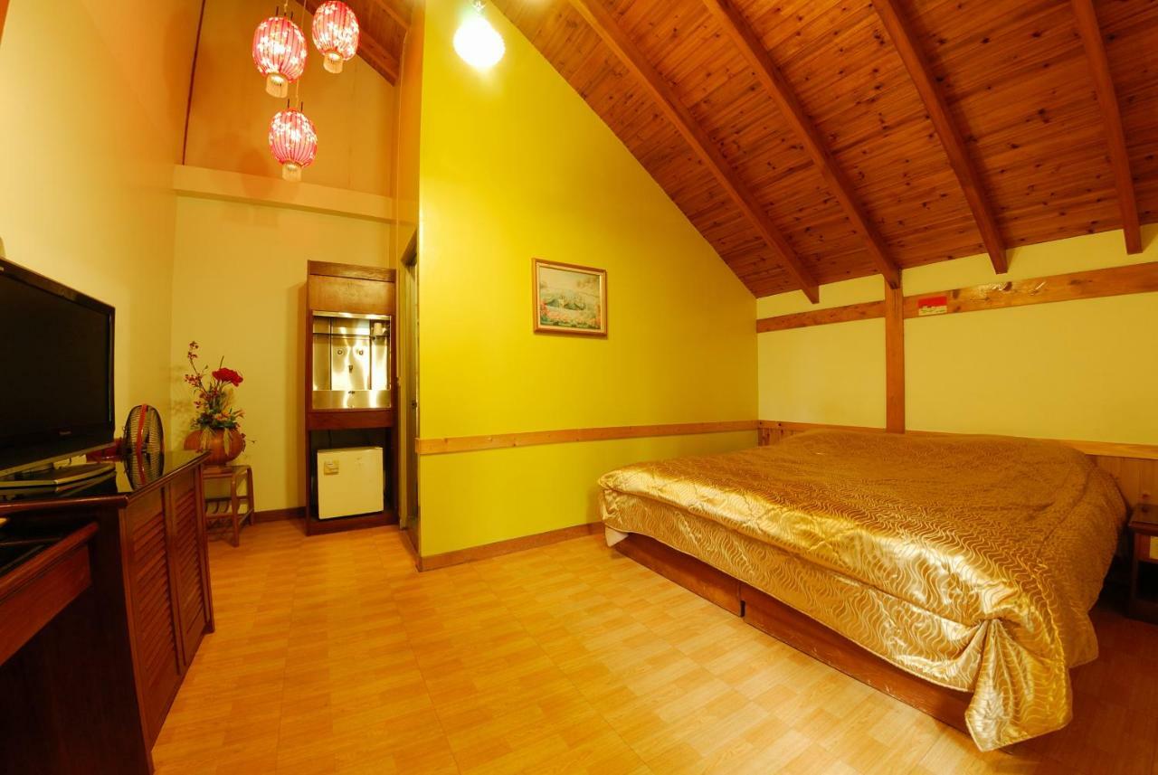 Shinmingshan Holiday Inn Лугу Екстериор снимка